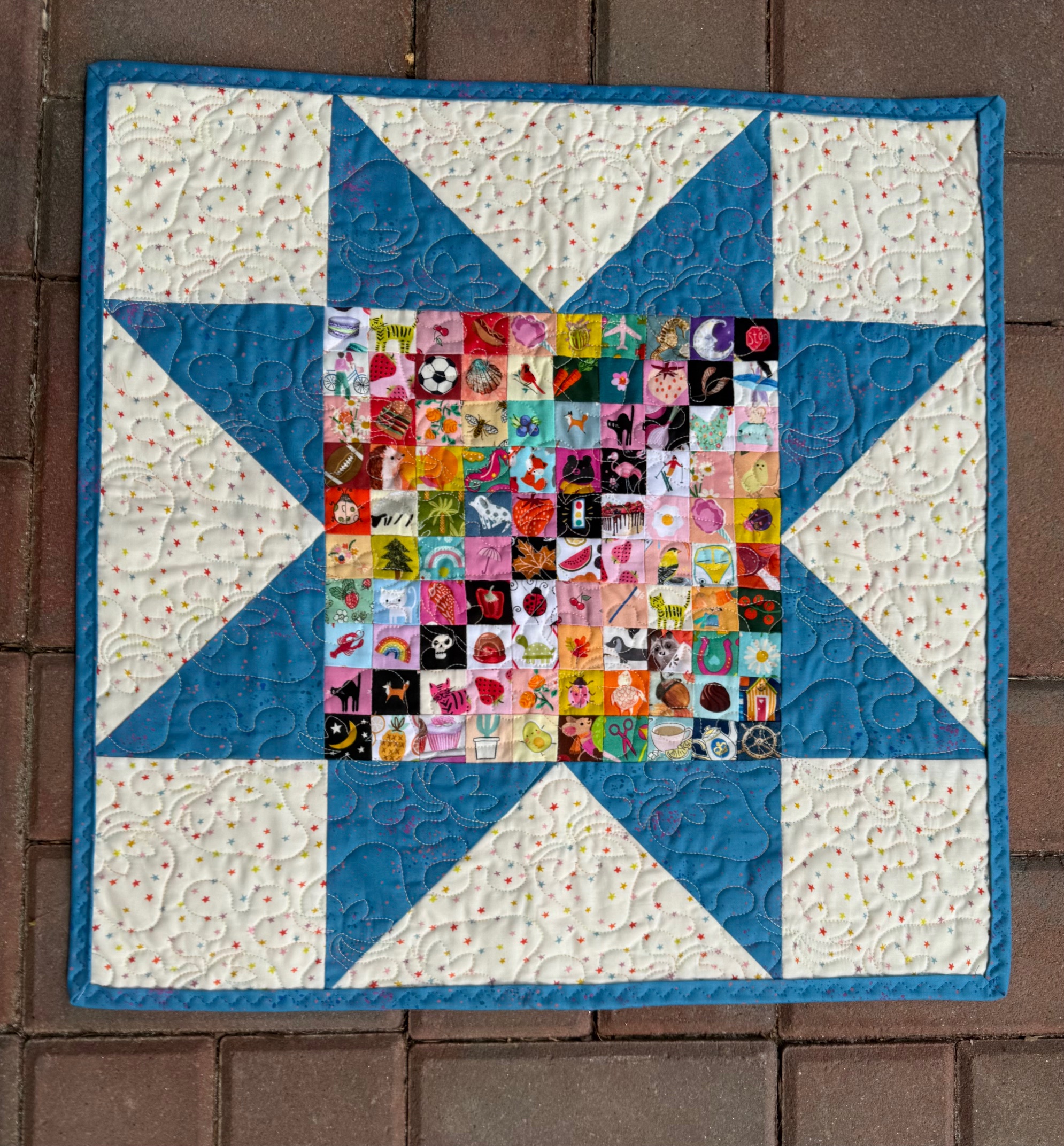 Mini Swiss Cheese Star Quilt